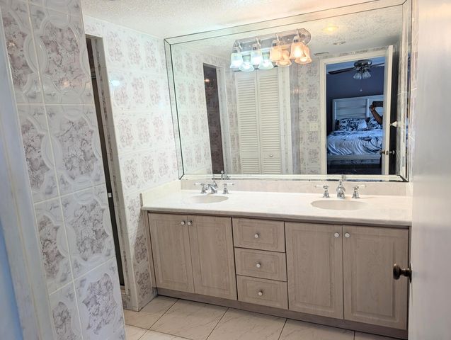 6651 Racquet Club Drive, Lauderhill, FL 33319