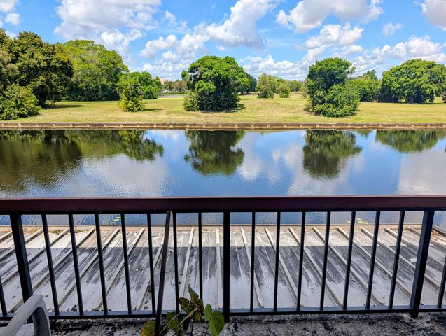 6651 Racquet Club Drive, Lauderhill, FL 33319