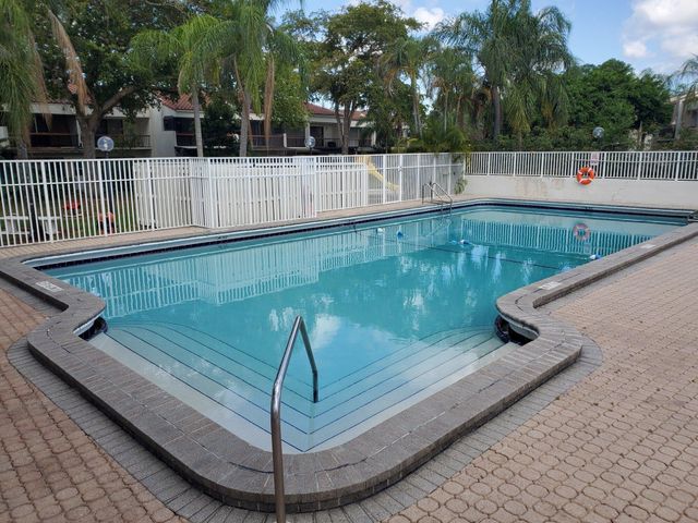 6651 Racquet Club Drive, Lauderhill, FL 33319