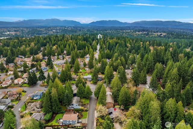 1817 220th Place NE, Sammamish, WA 98074