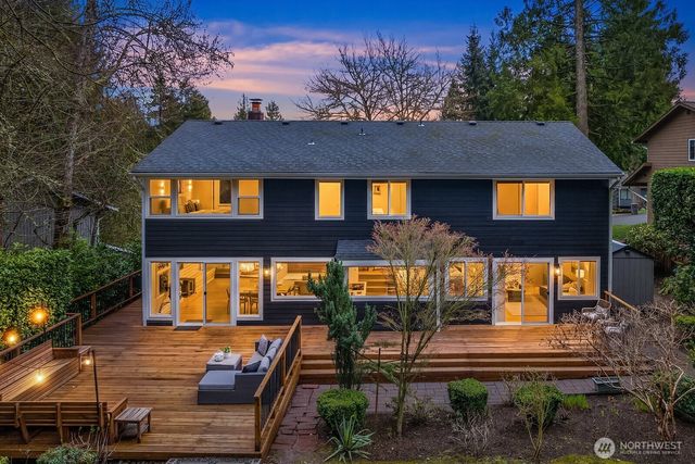 1817 220th Place NE, Sammamish, WA 98074