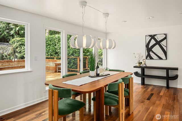 1817 220th Place NE, Sammamish, WA 98074