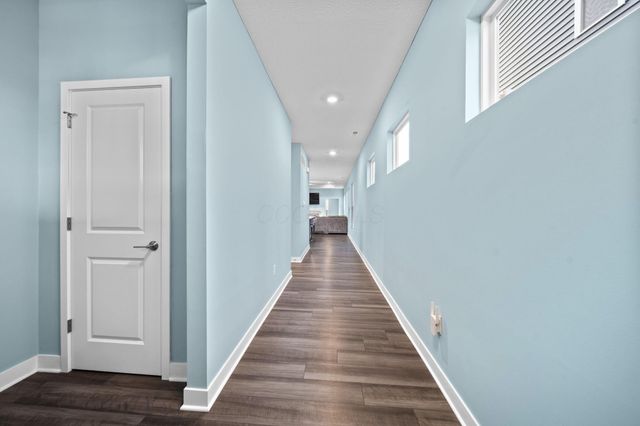 7045 Ashford Way, Powell, OH 43065