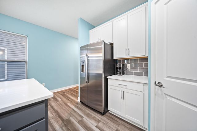 7045 Ashford Way, Powell, OH 43065