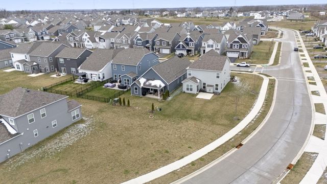 7045 Ashford Way, Powell, OH 43065