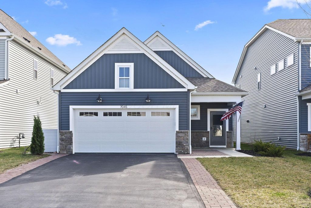 7045 Ashford Way, Powell, OH 43065
