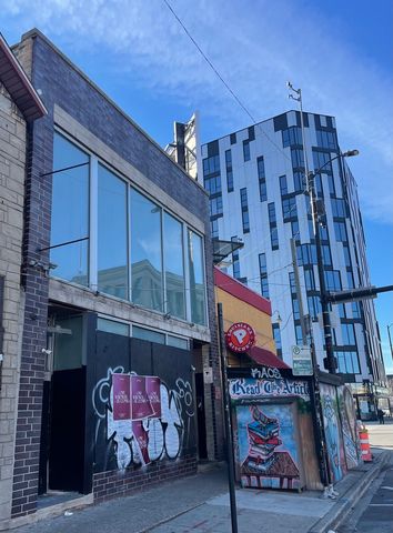 1551 W Division Street, Chicago, IL 60642