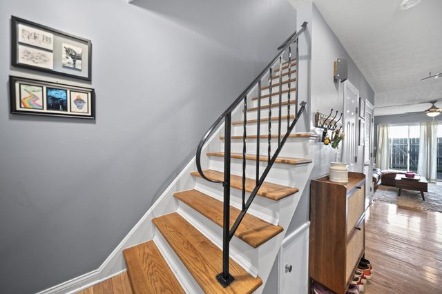 835 Mcclain Road, Columbus, OH 43212