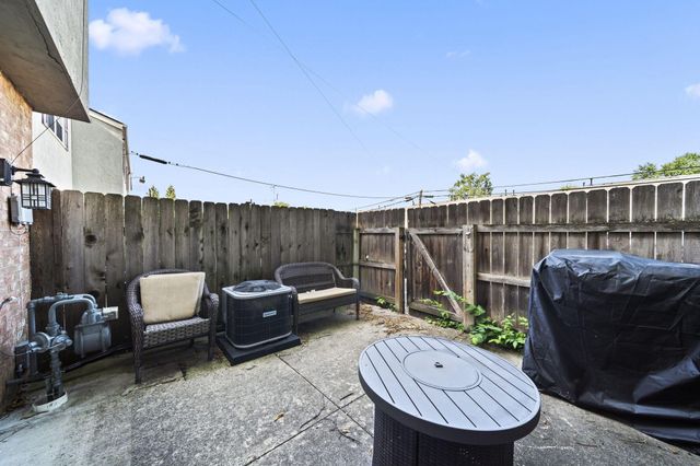 835 Mcclain Road, Columbus, OH 43212