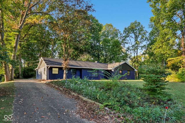 3215 Kenilworth Drive, Indianapolis, IN 46228