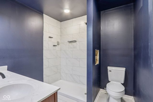 3215 Kenilworth Drive, Indianapolis, IN 46228