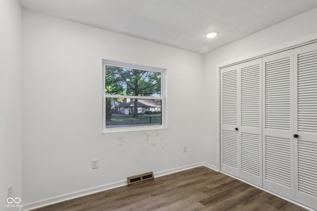 3215 Kenilworth Drive, Indianapolis, IN 46228