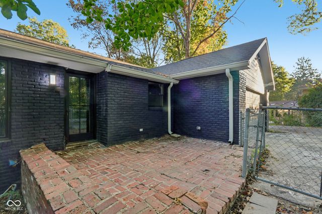 3215 Kenilworth Drive, Indianapolis, IN 46228