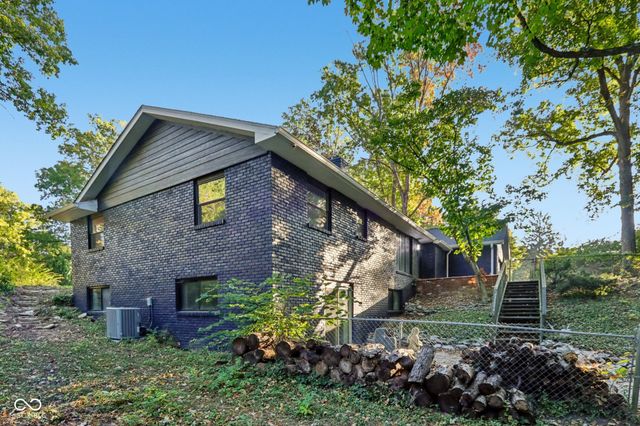 3215 Kenilworth Drive, Indianapolis, IN 46228