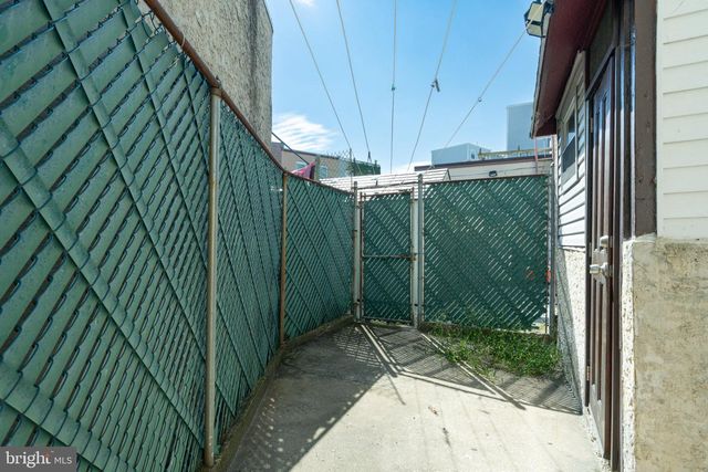 124 W WILDEY ST, Philadelphia, PA 19123