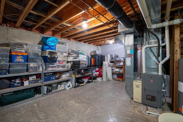 W2416 SNOWBERRY DRIVE, Appleton, WI 54915