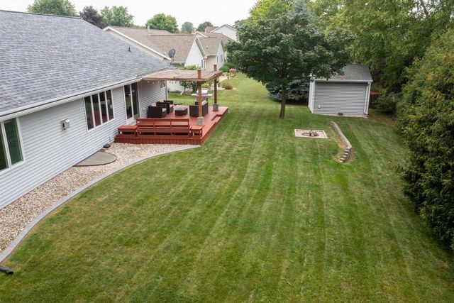 W2416 SNOWBERRY DRIVE, Appleton, WI 54915