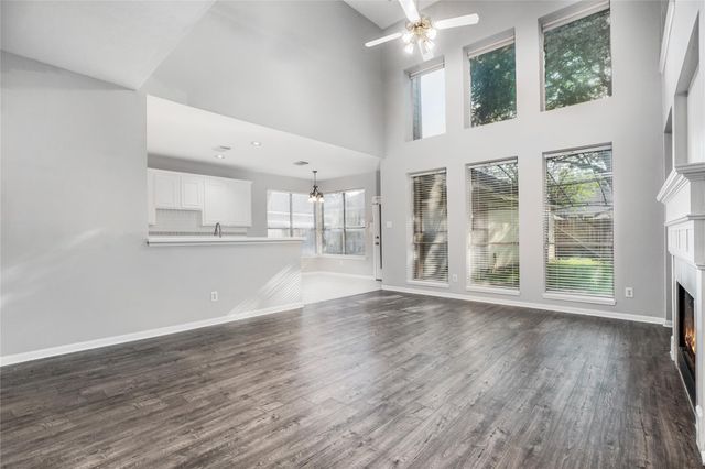 122 Crystal Reef Drive, League City, TX 77573