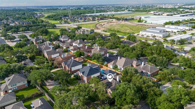 122 Crystal Reef Drive, League City, TX 77573