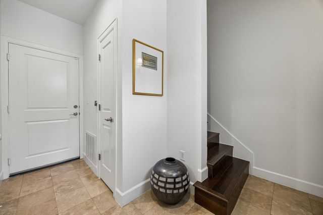 3210 Carlisle Street 48, Dallas, TX 75204