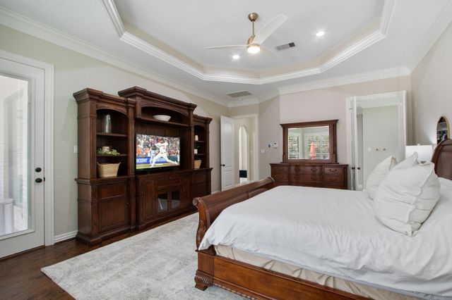 11633 Kingford Drive, Montgomery, TX 77316