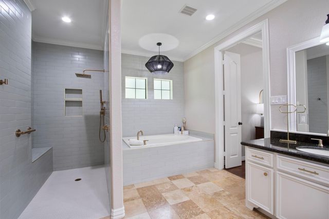 11633 Kingford Drive, Montgomery, TX 77316