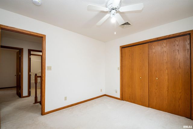 1 PLYMOUTH Court, Washington, IL 61571