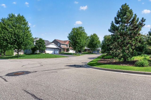 3401 Mulberry Alcove, Woodbury, MN 55129