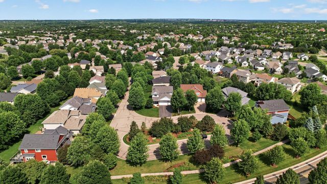 3401 Mulberry Alcove, Woodbury, MN 55129