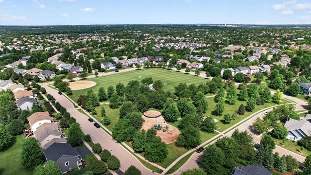 3401 Mulberry Alcove, Woodbury, MN 55129