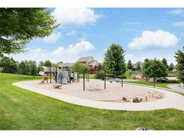 3401 Mulberry Alcove, Woodbury, MN 55129
