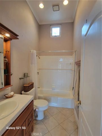 21171 Lochlea Lane, Huntington Beach, CA 92646