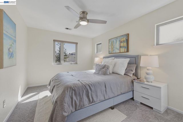 1433 Jayhawk Ln, Livermore, CA 94551