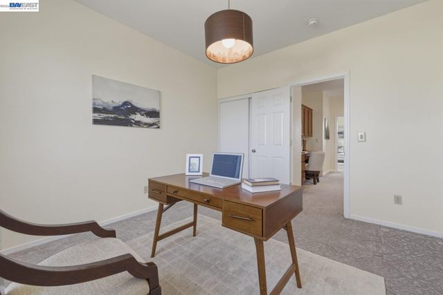 1433 Jayhawk Ln, Livermore, CA 94551