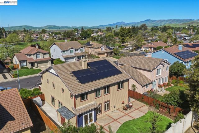 1433 Jayhawk Ln, Livermore, CA 94551