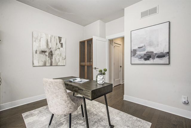 413 Blossom Drive, Ann Arbor, MI 48103