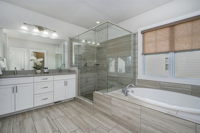 413 Blossom Drive, Ann Arbor, MI 48103