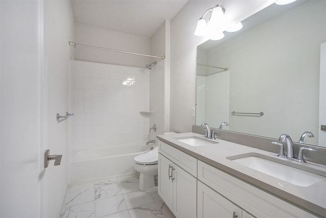 413 Blossom Drive, Ann Arbor, MI 48103