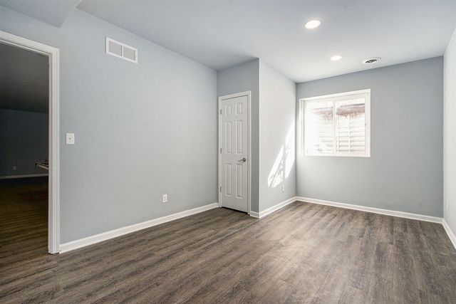 413 Blossom Drive, Ann Arbor, MI 48103