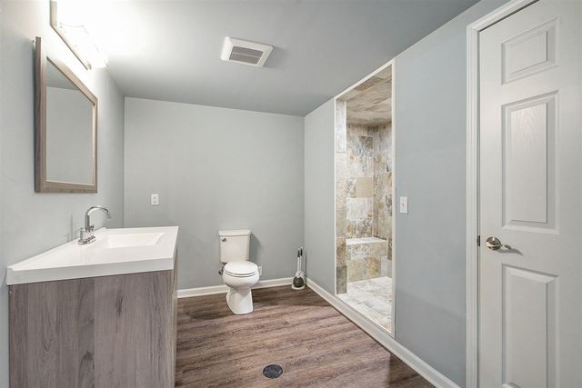 413 Blossom Drive, Ann Arbor, MI 48103