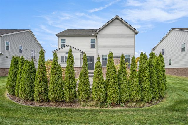 413 Blossom Drive, Ann Arbor, MI 48103