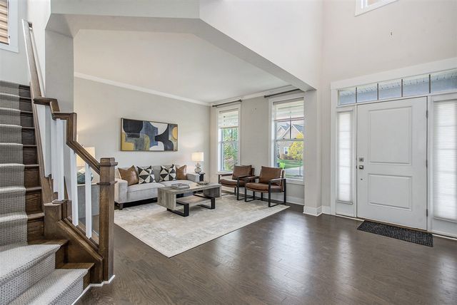 413 Blossom Drive, Ann Arbor, MI 48103