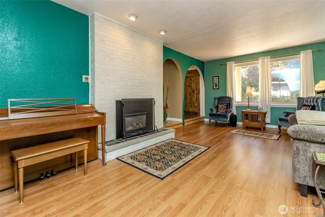 6220 81st Street E, Puyallup, WA 98371