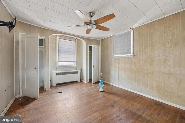 1815 W CHEW ST, Philadelphia, PA 19141
