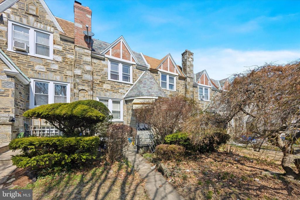 1815 W CHEW ST, Philadelphia, PA 19141