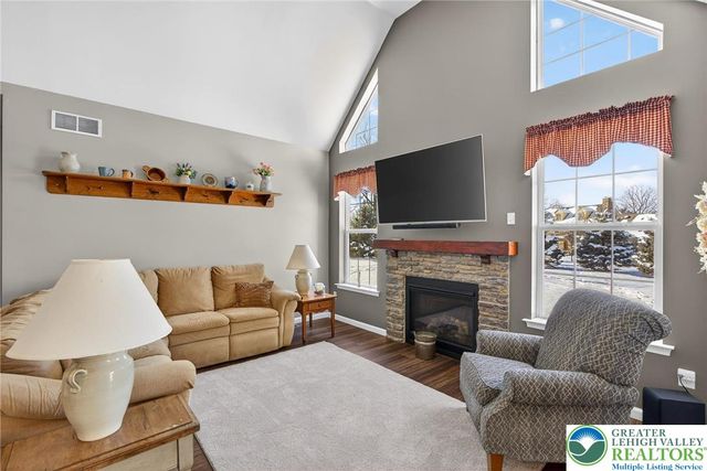 4093 Clearbrook Road, Upper Milford Twp, PA 18049