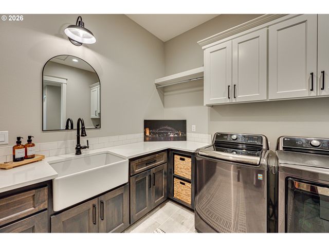 362 OLIVIA Ln, Kalama, WA 98625
