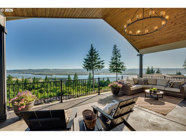 362 OLIVIA Ln, Kalama, WA 98625