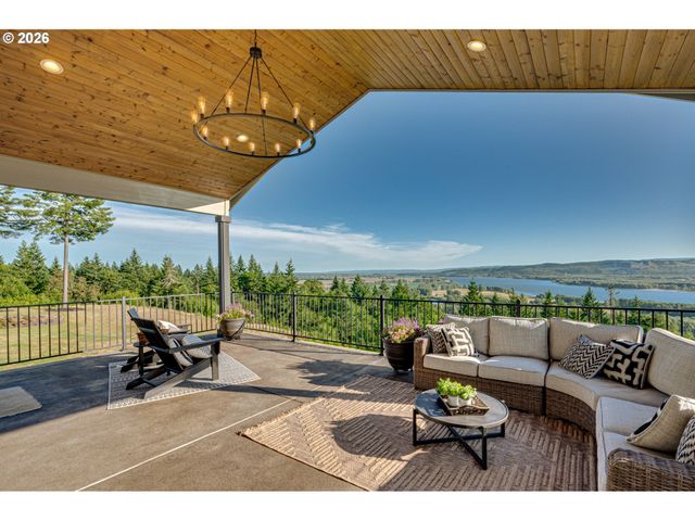 362 OLIVIA Ln, Kalama, WA 98625