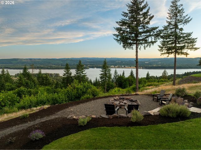 362 OLIVIA Ln, Kalama, WA 98625